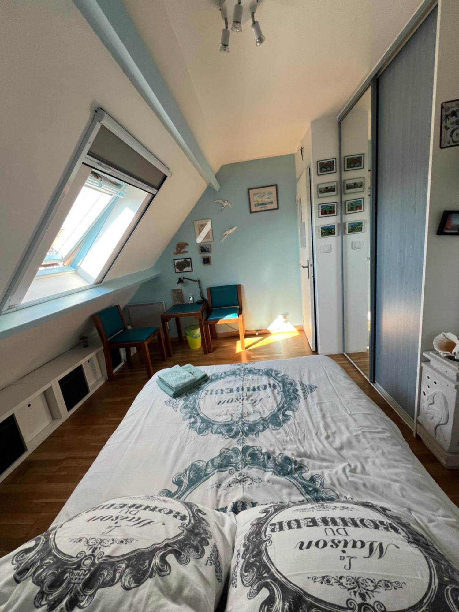 La Maison Du Bonheur Saintry-sur-Seine Bagian luar foto